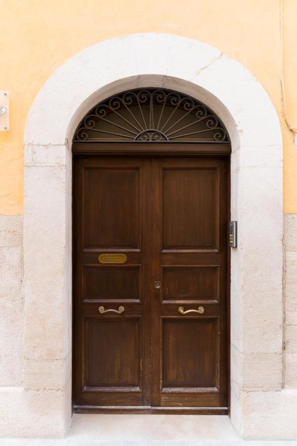 Guendalina Sweet Home - La Casetta Di Guendalina Trani Kültér fotó